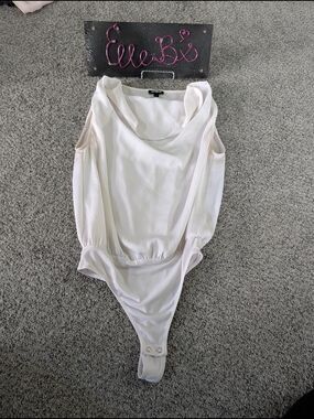 UC Express WhITE Cowl Neck Bodysuit XS